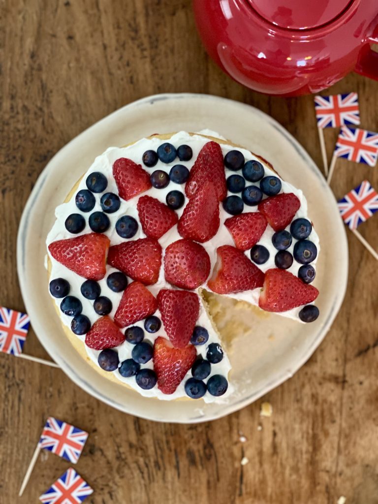 Maple Victoria Sponge Celebration Cake 12